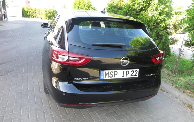 Opel Insignia cena 59900 przebieg: 140000, rok produkcji 2017 z Brok małe 781